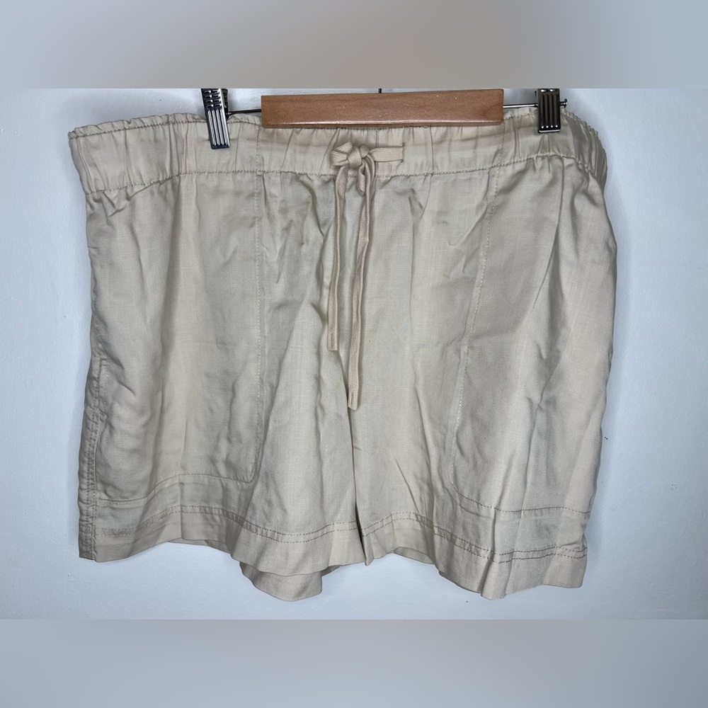 Brand New- Hilary Radley Pull-on Shorts